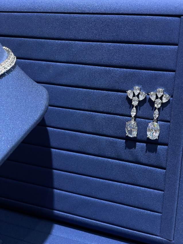 Silver Majesty Set